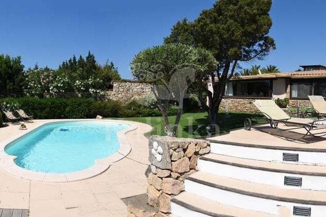 Villa 140 m² — Italy