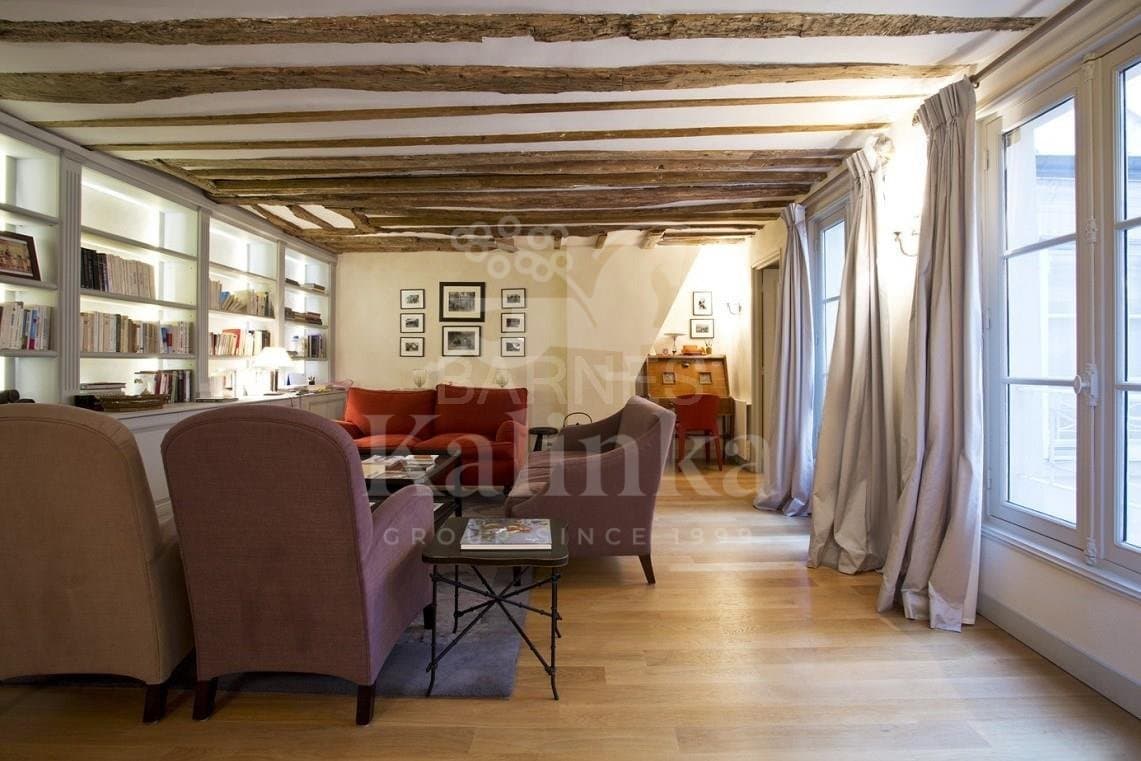 Apartment 67 m² — France