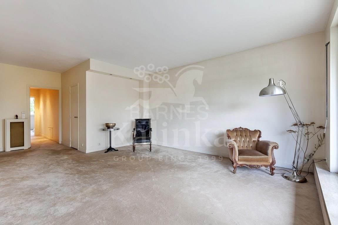 apartment-france-31856